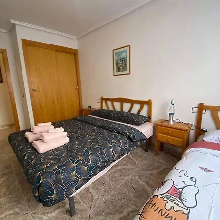 Des Naufragés Appartamento Torrevieja